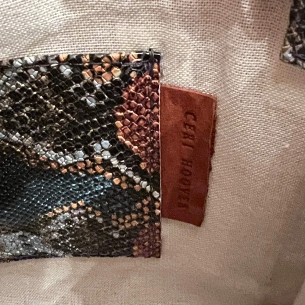 CERI HOOVER SIMONE PURSE- CARIOCA